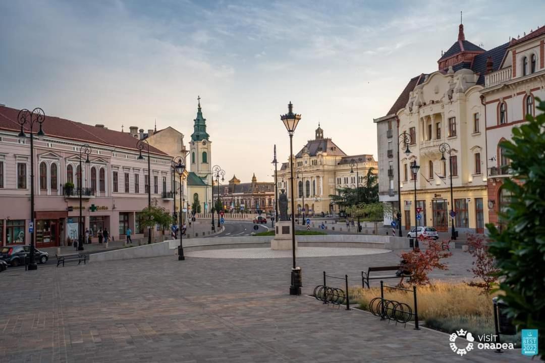 Clasic Apartment Nufarul Oradea Exterior foto